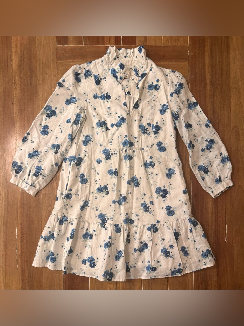 TUCKERNUCK dress. Small.